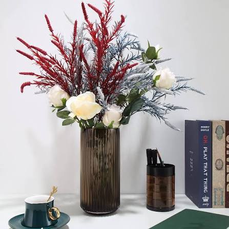 Glass vase